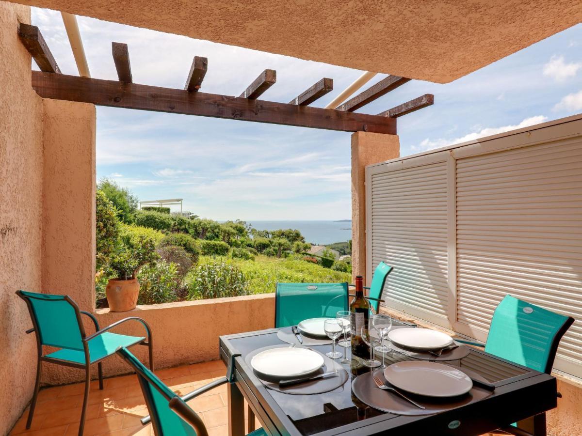 Apartment Les Coteaux De La Nartelle-25 By Interhome Sainte-Maxime Exterior photo